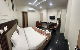 Anaya Retreat